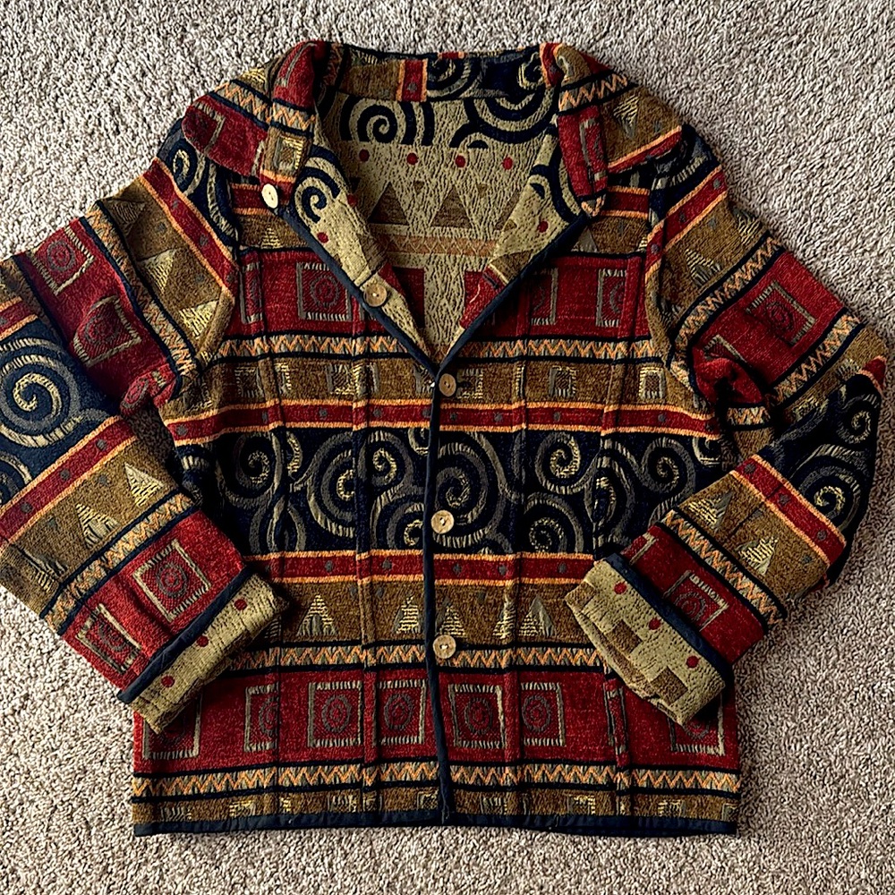 VINTAGE PATTERNED JACKET